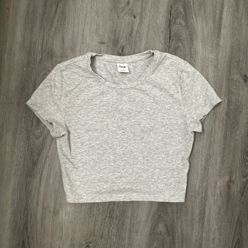 Aritzia TNA crop top heather grey size small